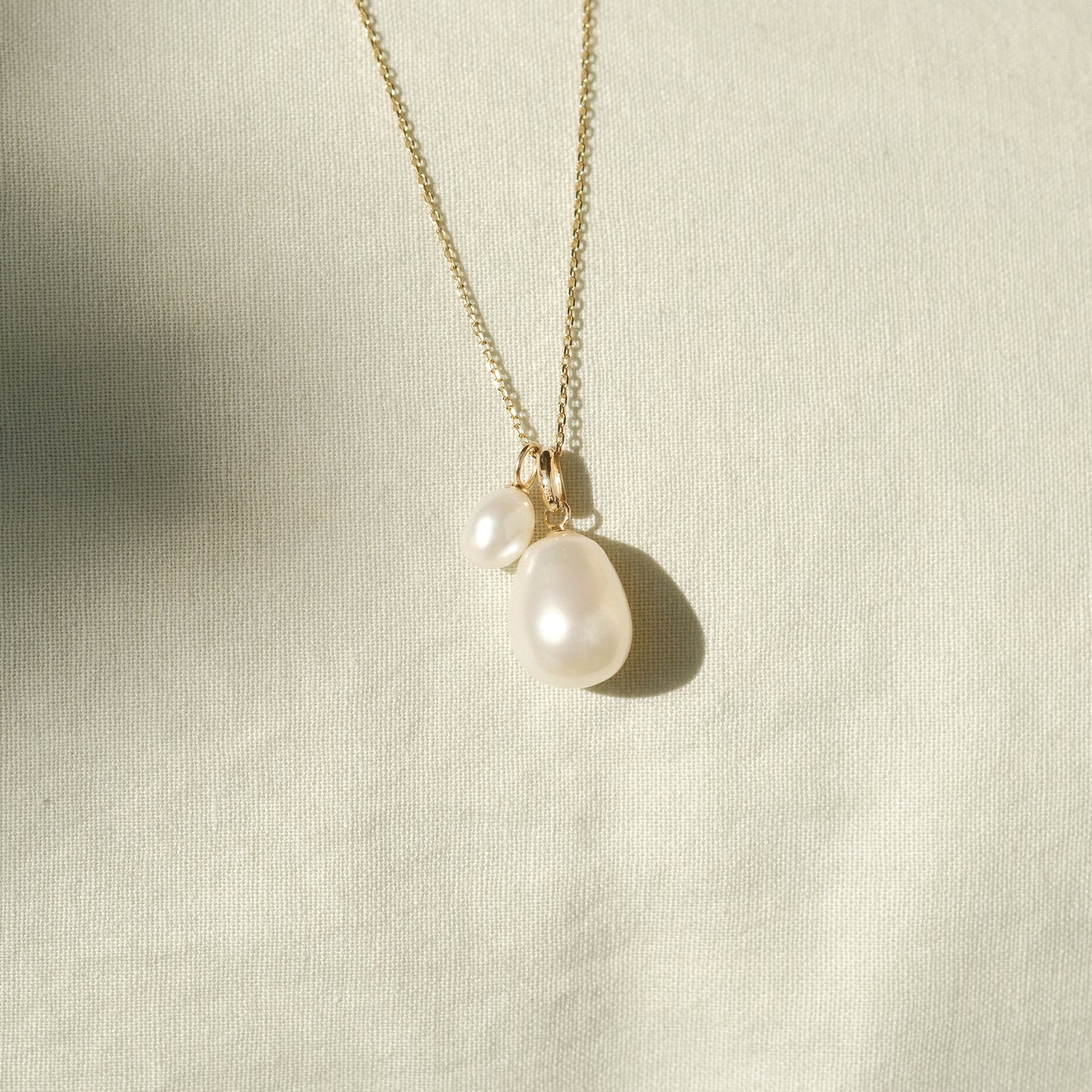 Pearl Charm