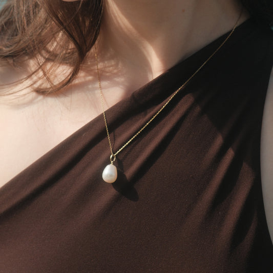 Baroque Pearl Pendant
