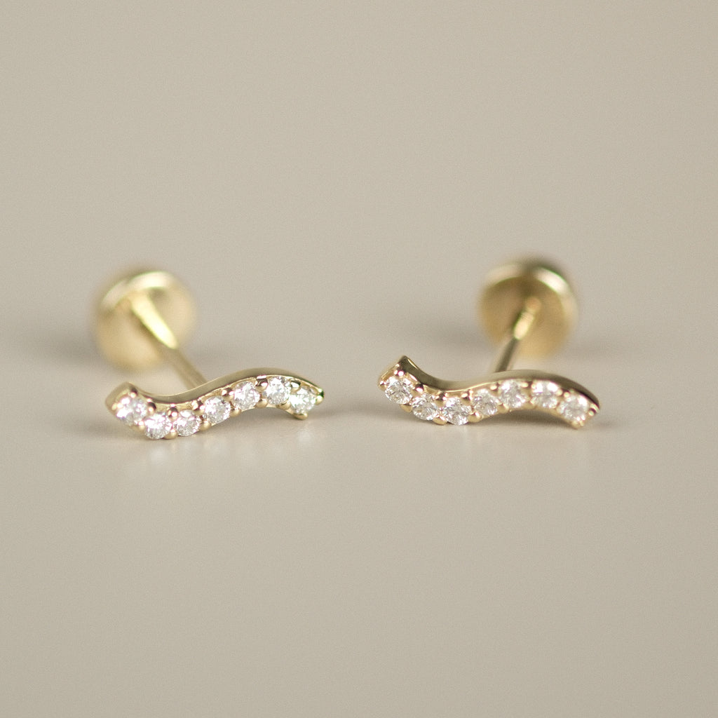 Diamond Wave Stud