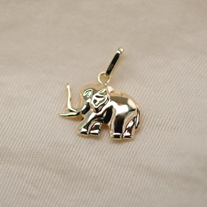 Childhood Memories – Elephant Pendant