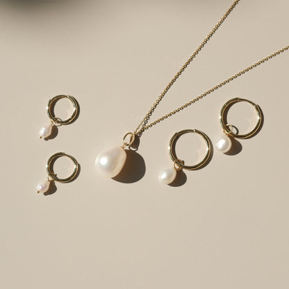 Mini Pearl Charm (Pair)