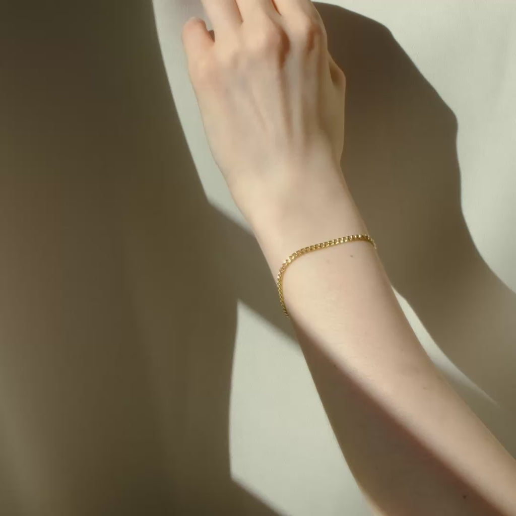 Curb Chain Bracelet